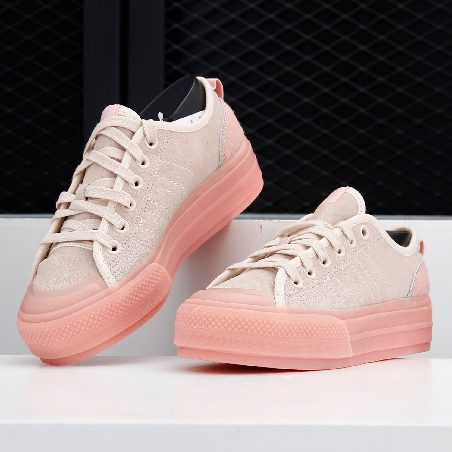 Adidas Genuine Originals Women - đánh giá và giá Adidas Shoes Gazelle