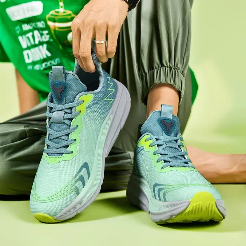 Ultralight Running Shoes Men W - đánh giá và giá New Balance Shoes 9060